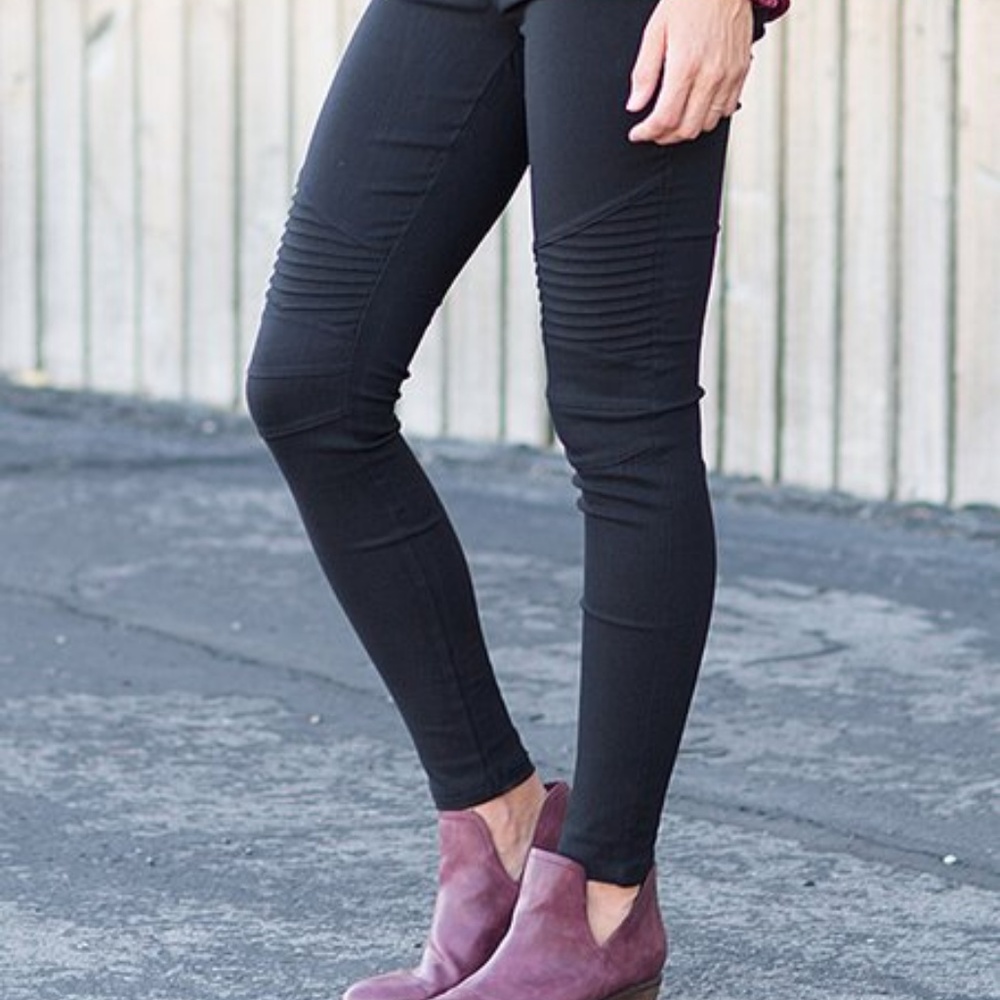 Black moto jeggings